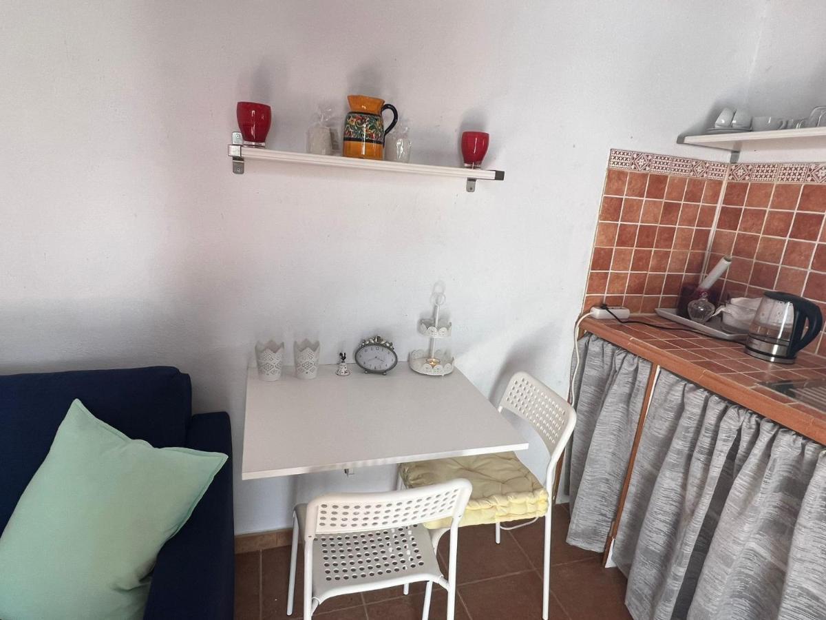 Studio In Playa Blanca Apartment ภายนอก รูปภาพ