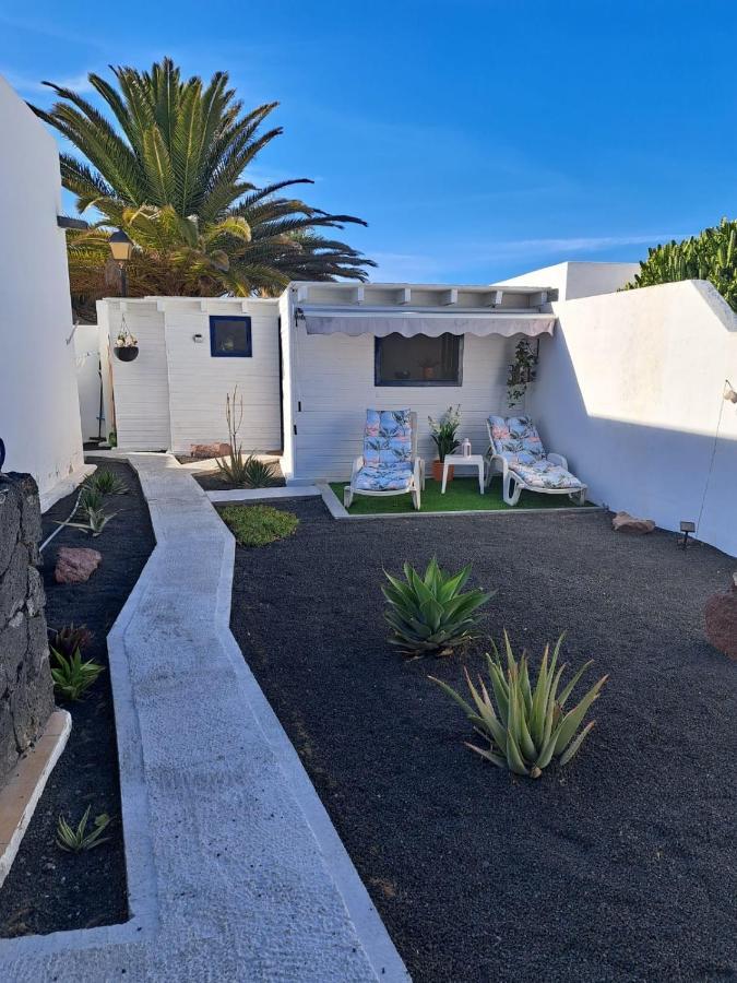 Studio In Playa Blanca Apartment ภายนอก รูปภาพ
